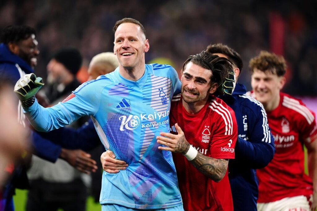 Nottingham Forest celebrate beating Ipswich